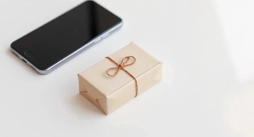 Сравнение МТС Premium и Яндекс Плюс