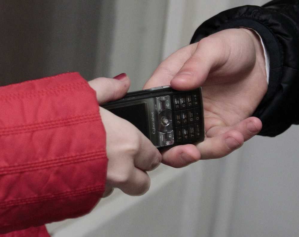 Кражи сотовых телефонов