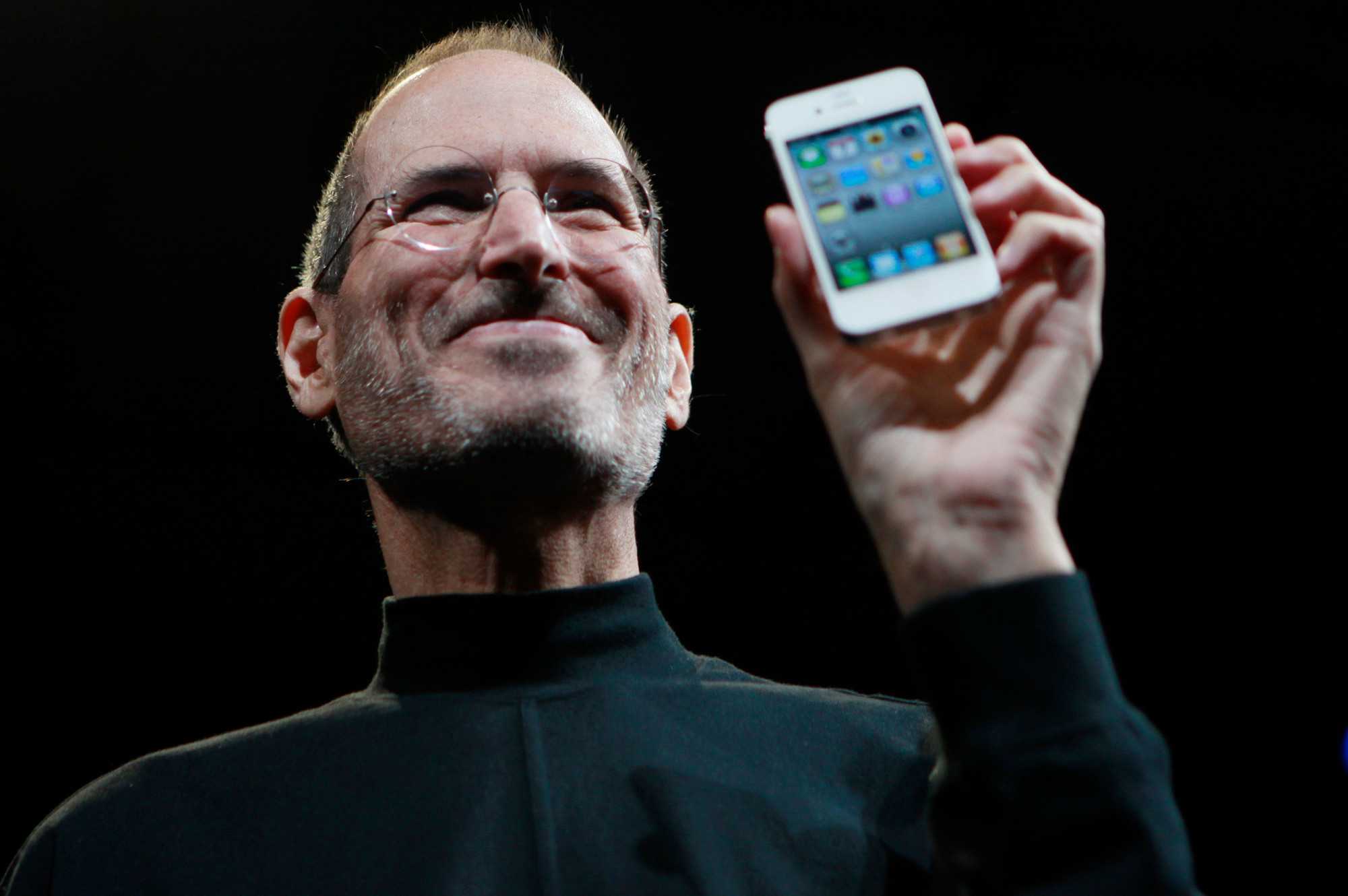 Кто основал компанию эпл. Стив Джобс Аппле. Основатель Apple Стив Джобс. Фото Стива Джобса. Стив Джобс 2011.